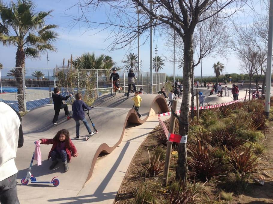 Barcelona Family Beach Exterior photo